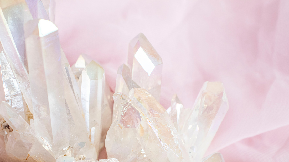 Unveiling the Geological Wonders of Quartz Crystals: Origins, Variety, and Energies