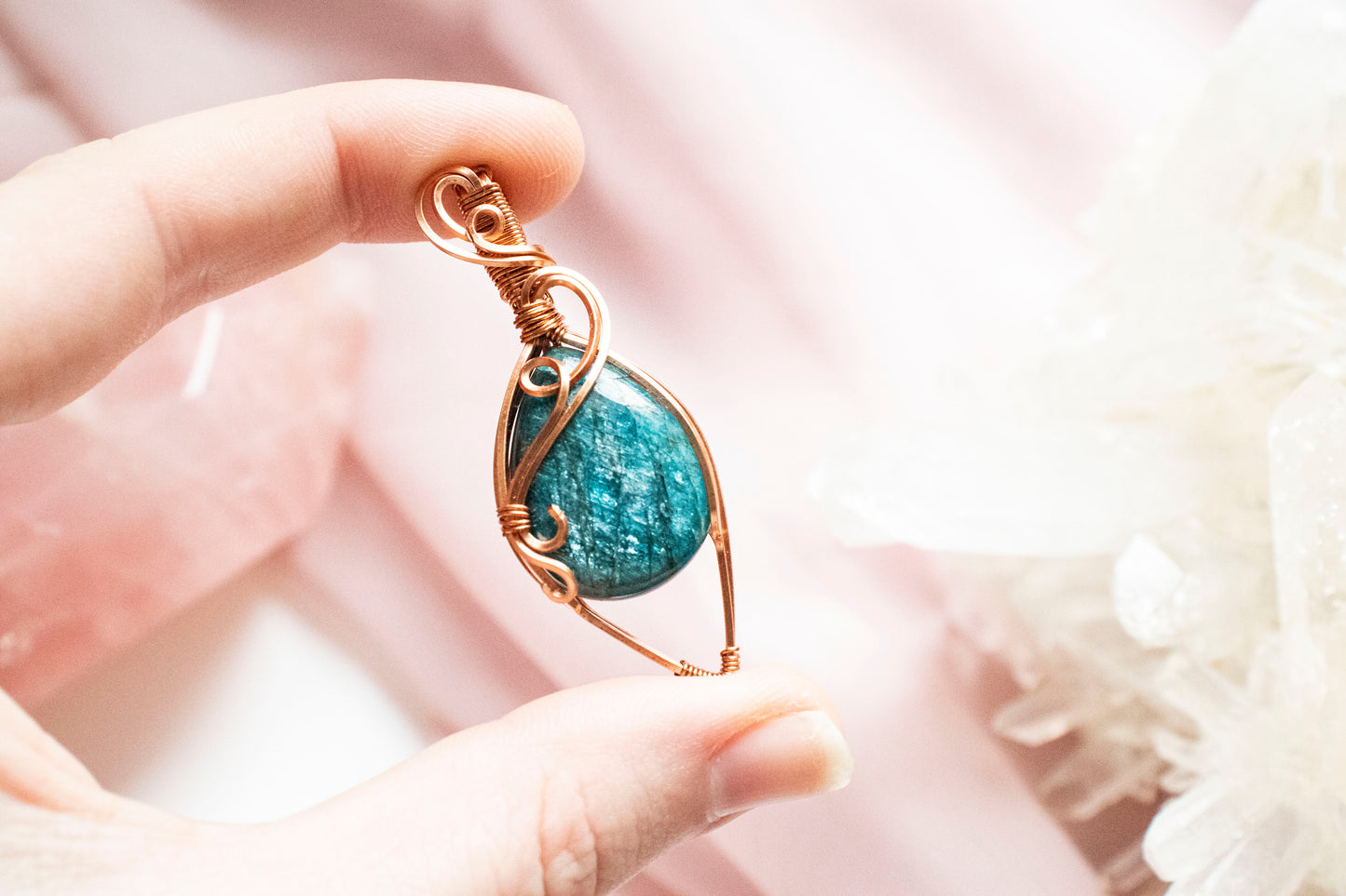 Astera Apatite Pendant