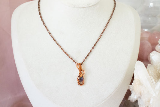 Astera Mini Iolite Pendant