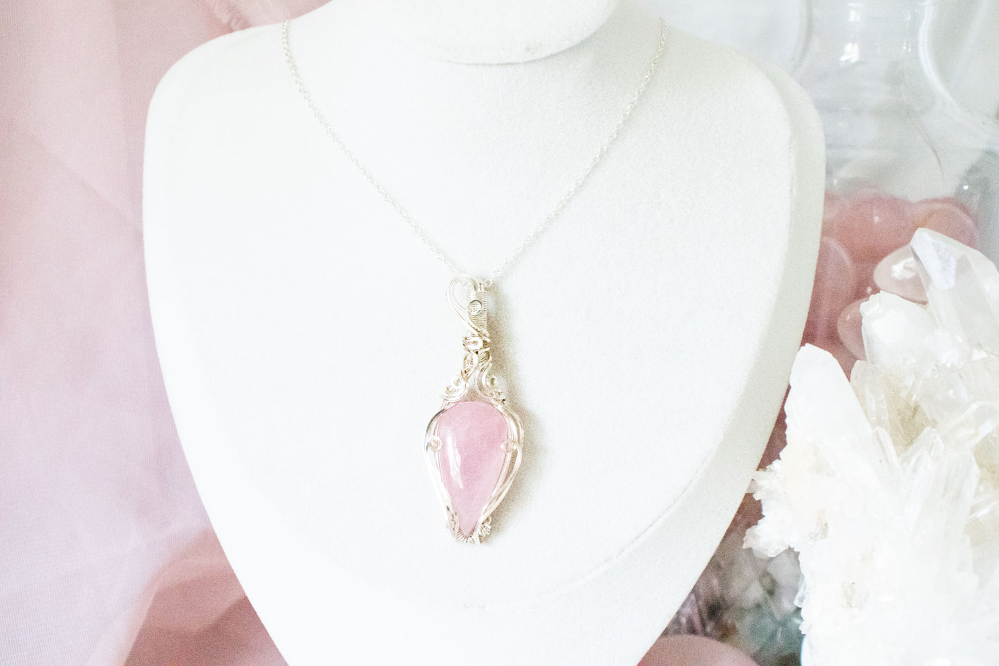 Ianthe Rose Quartz Pendant