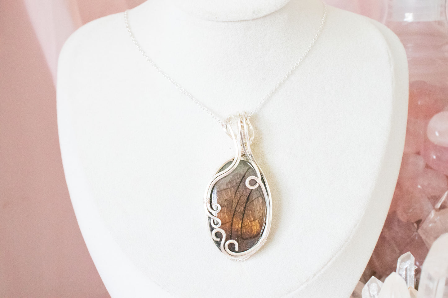 Persephone Labradorite Pendant