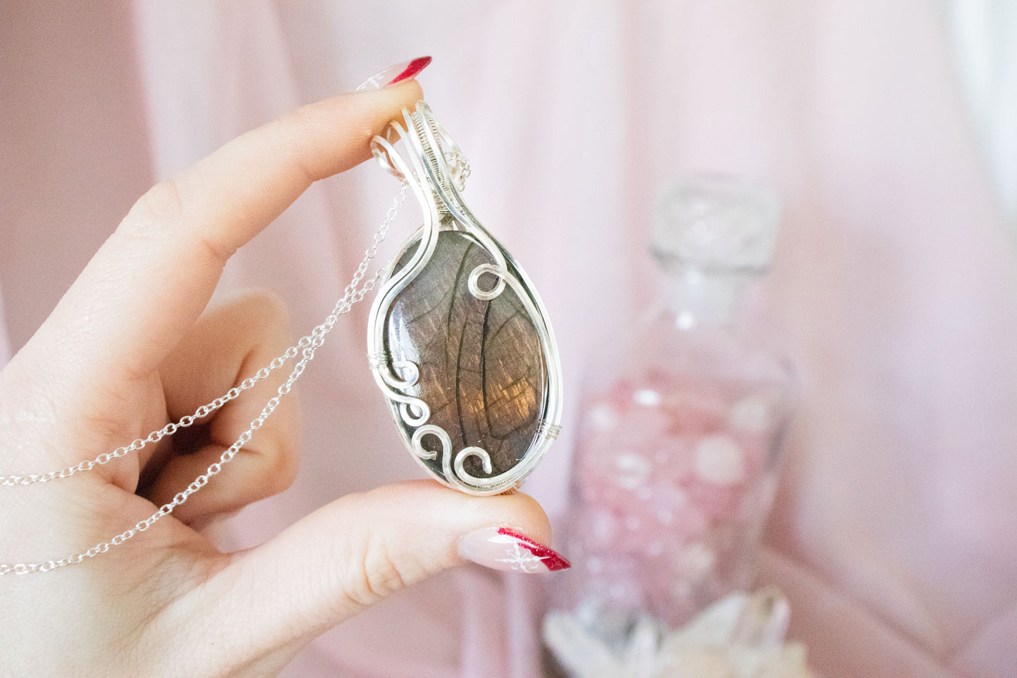 Persephone Labradorite Pendant