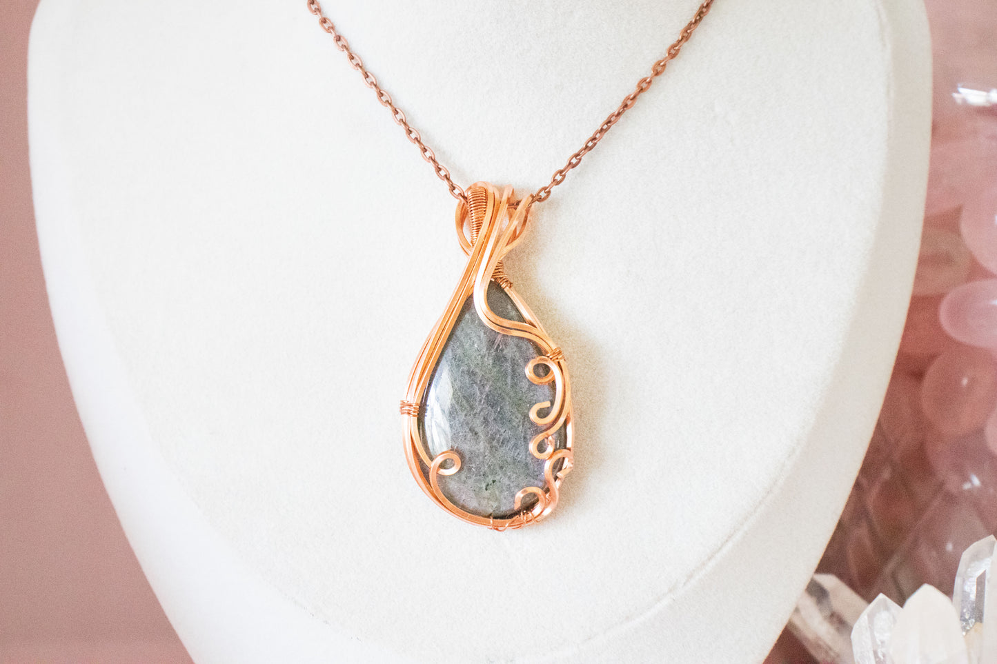 Persephone Labradorite Pendant