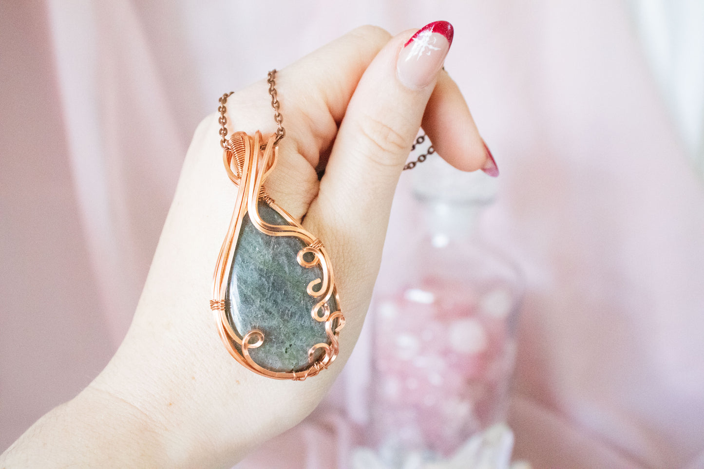 Persephone Labradorite Pendant