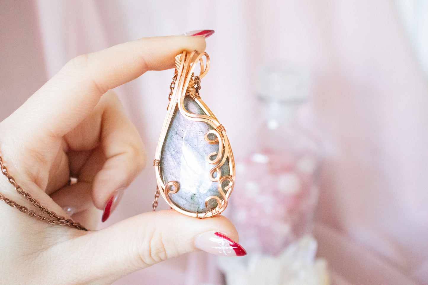 Persephone Labradorite Pendant