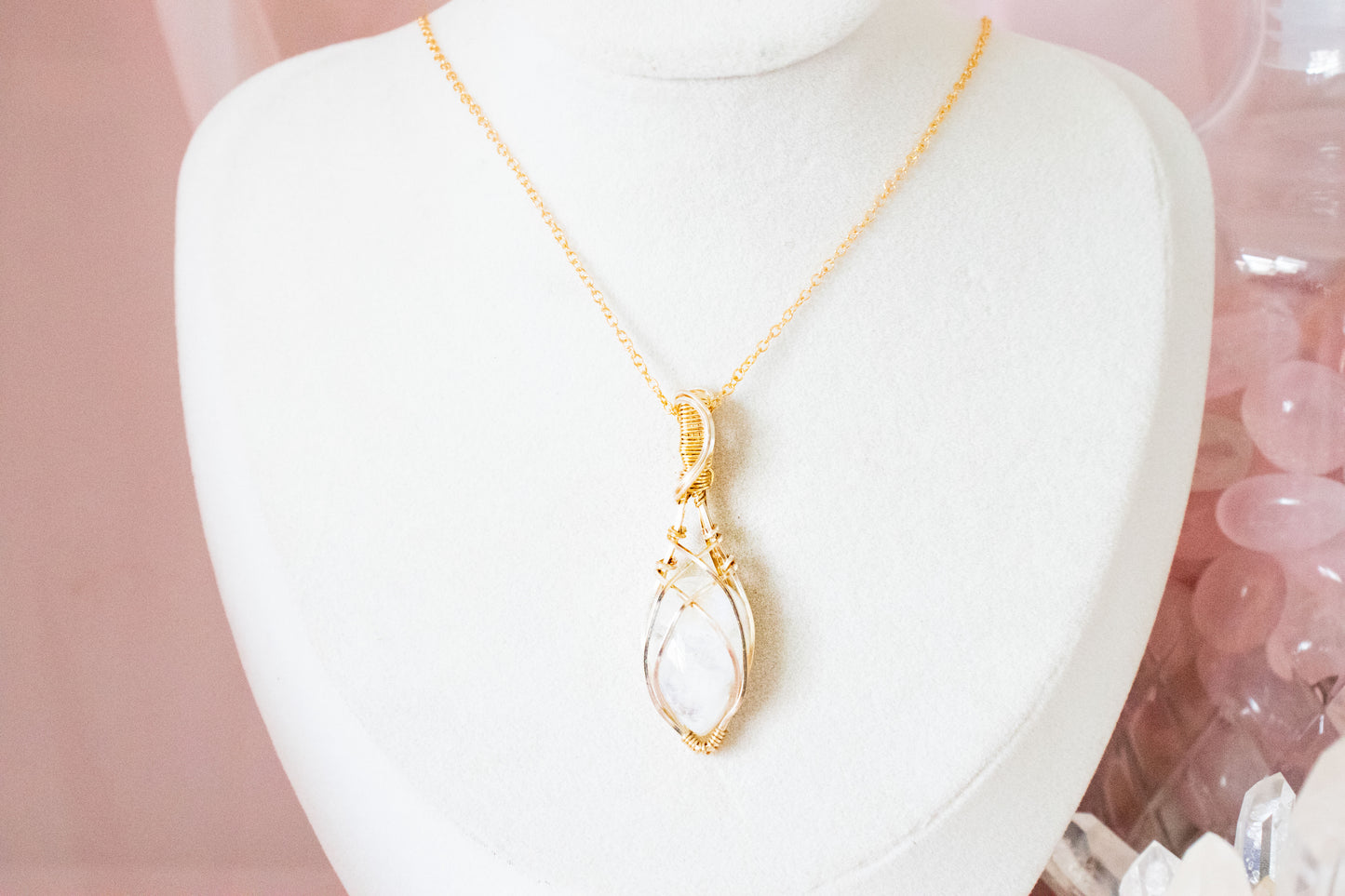 Calypso Moonstone Pendant