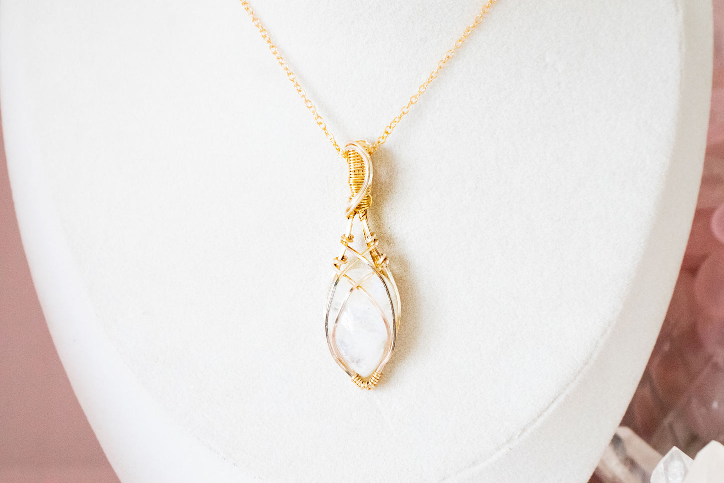 Calypso Moonstone Pendant