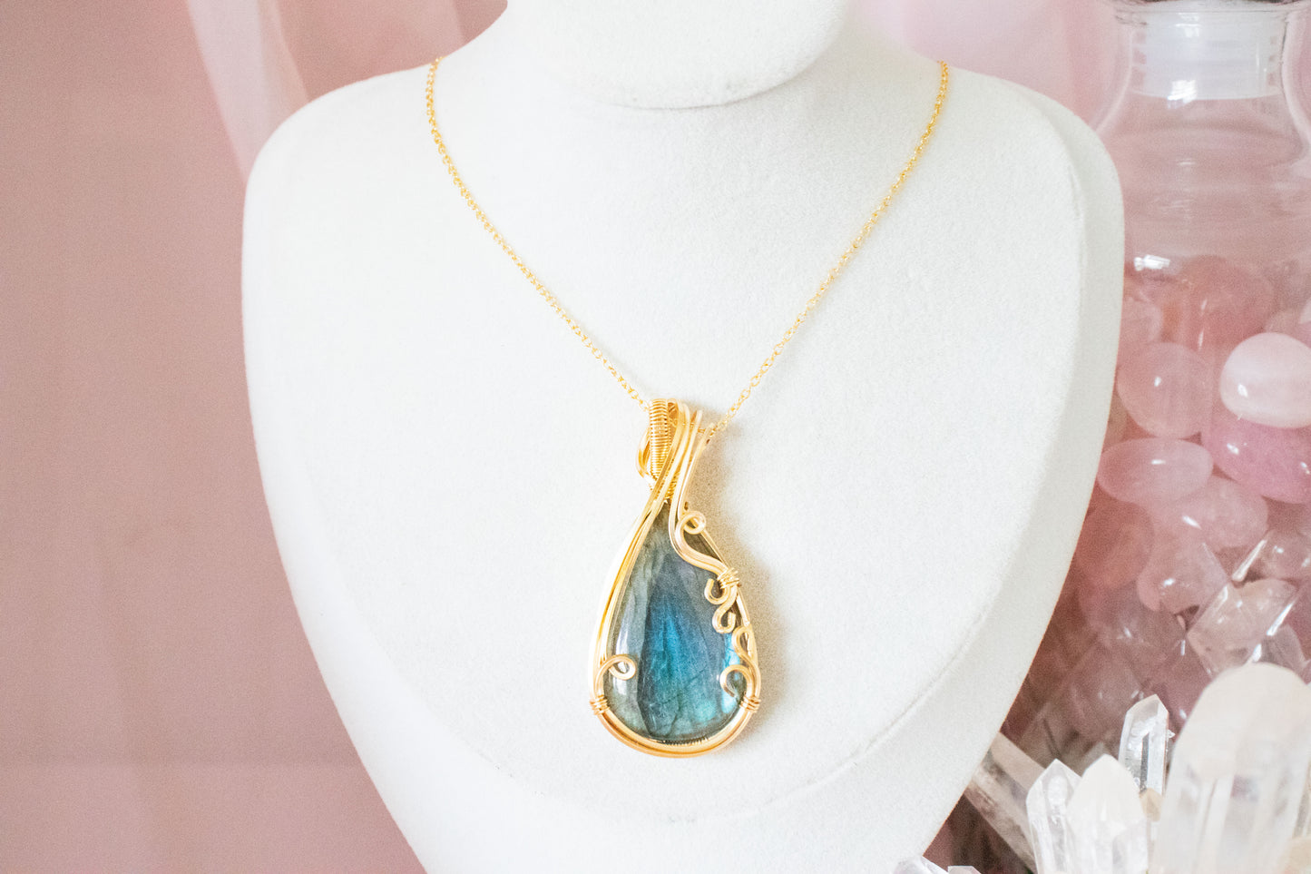 Persephone Labradorite Pendant