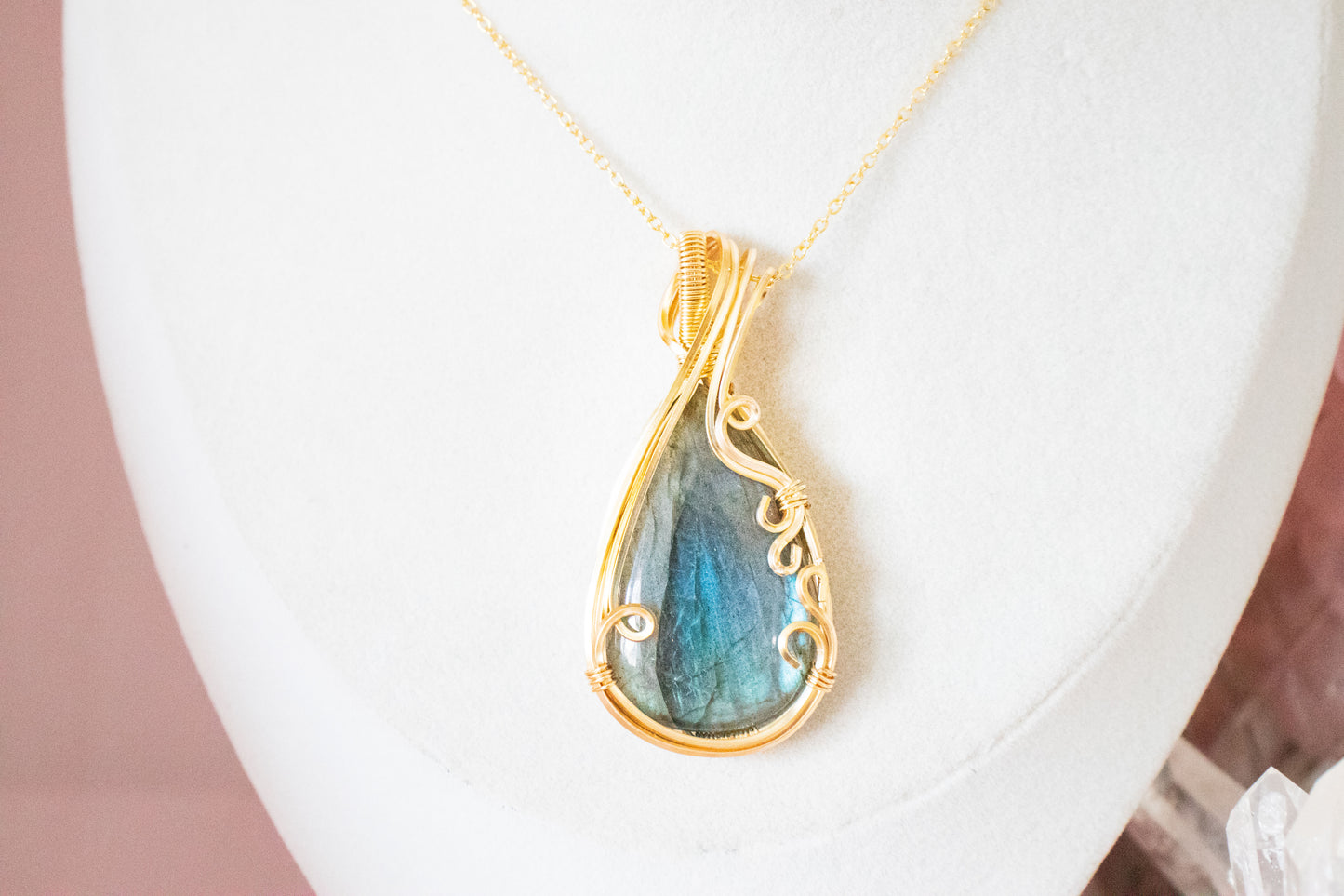 Persephone Labradorite Pendant