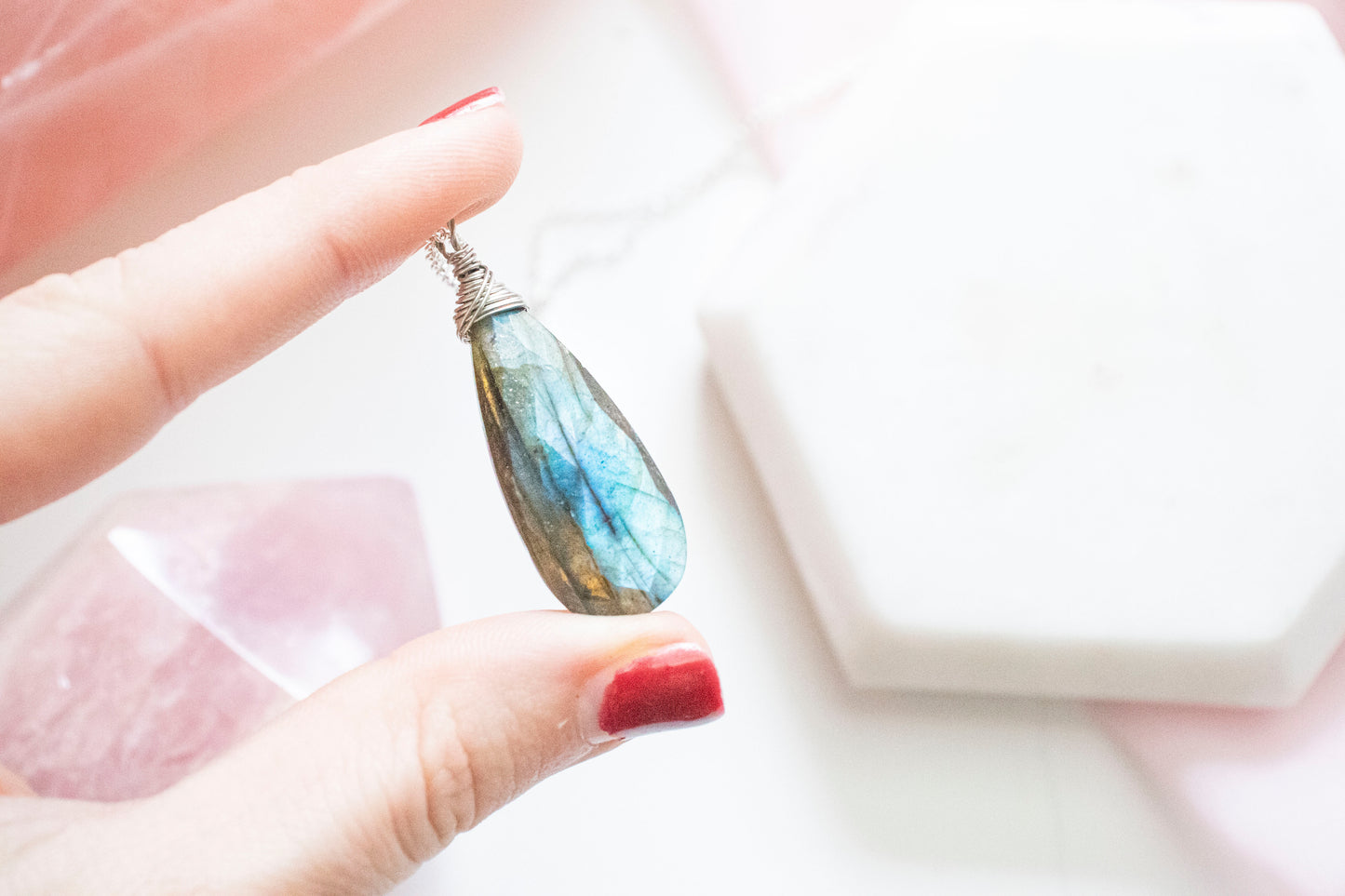 Thalia Labradorite Pendant