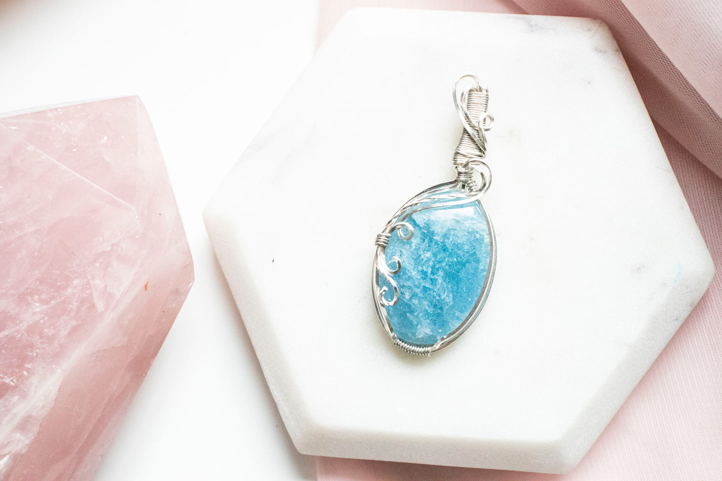 Hecate Aquamarine Pendant