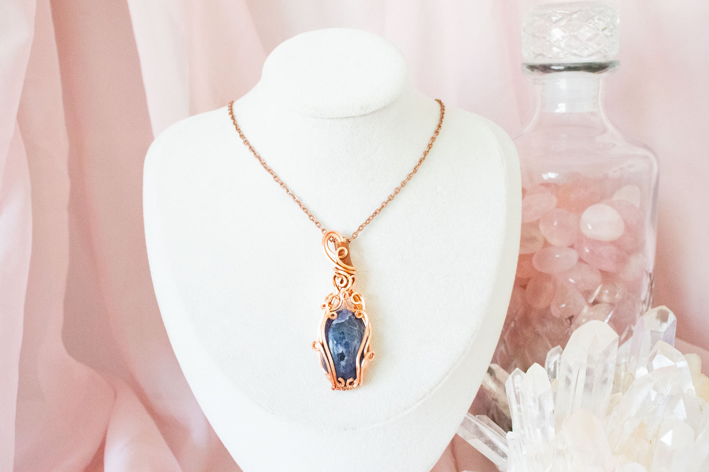 Ianthe Iolite Pendant