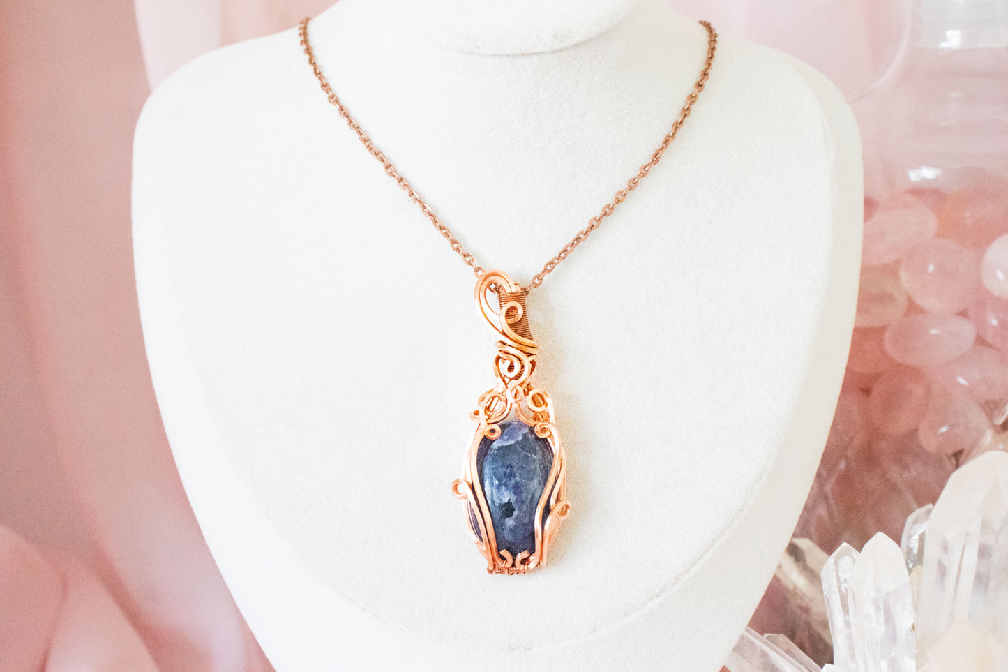 Ianthe Iolite Pendant