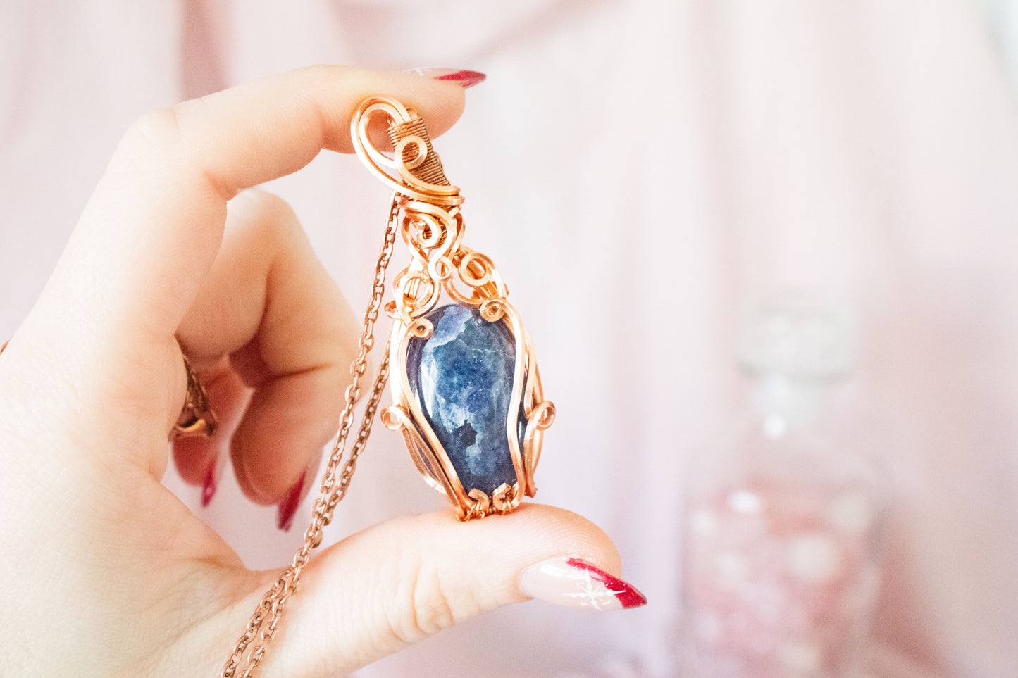 Ianthe Iolite Pendant