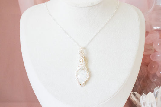 Ianthe Moonstone Pendant