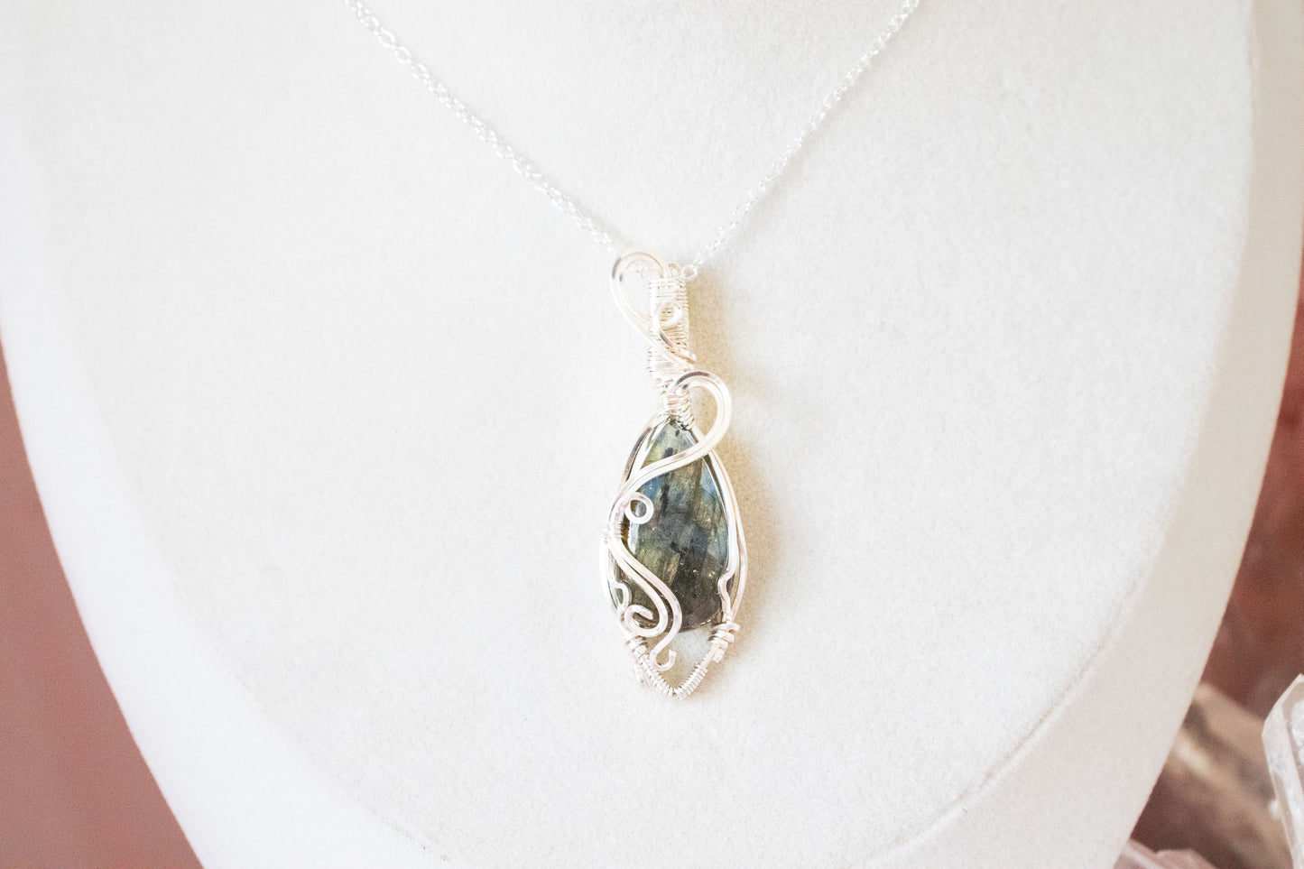 Astera Labradorite Pendant