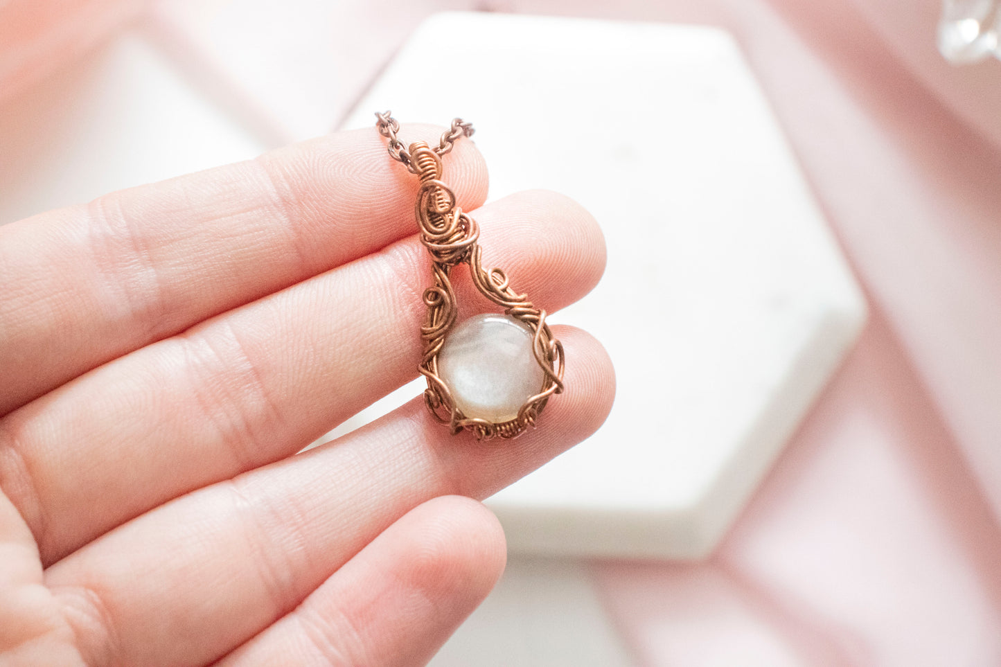 Ianthe Mini Gray Moonstone Pendant