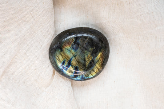 Small Labradorite Palmstone