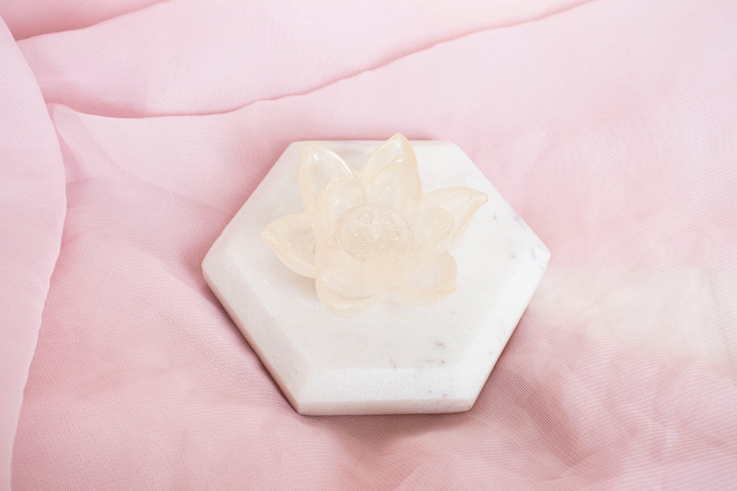 Small Lotus Flower Sphere Stand